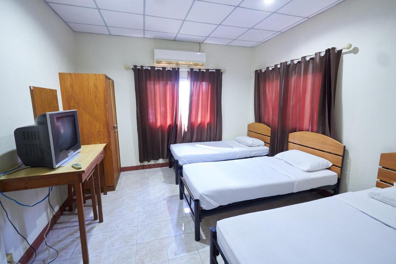 Toon Guesthouse Сукотаи Экстерьер фото