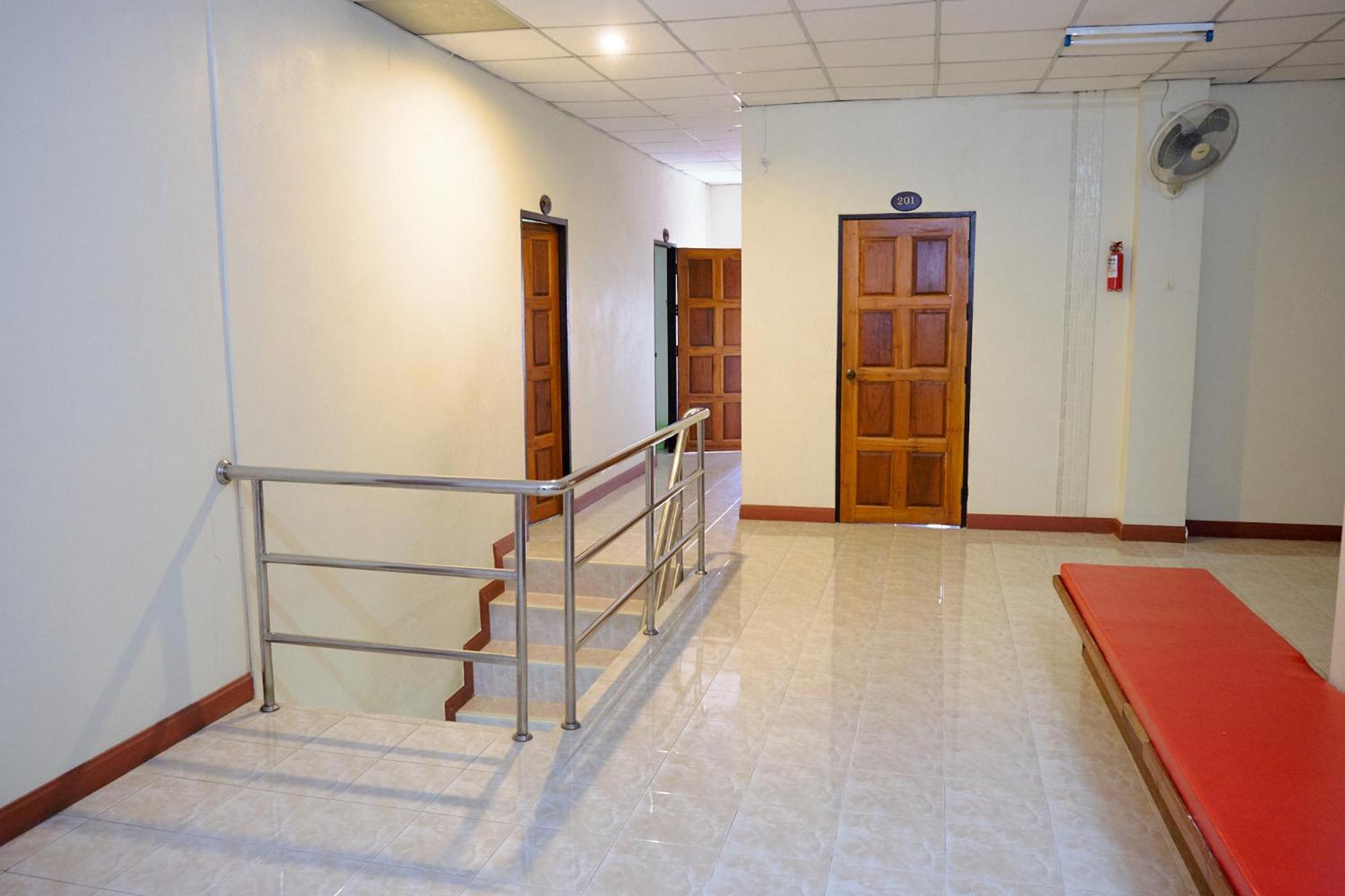 Toon Guesthouse Сукотаи Экстерьер фото